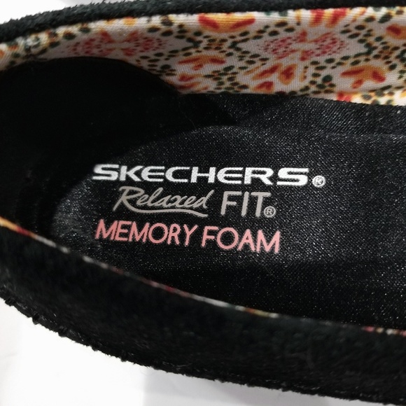 Skechers Relaxed Fit Suede Loafer Slip On Size 5 - Picture 7 of 8